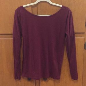 Backless sweater shirt